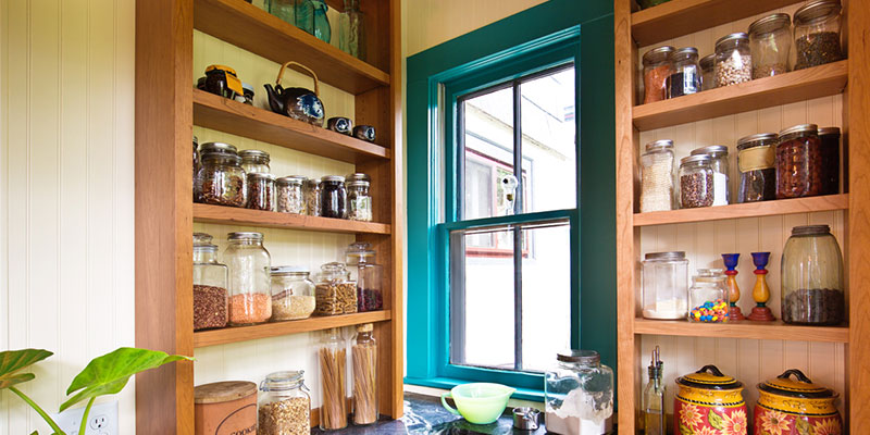 Three Great Benefits of Kitchen Pantry Cabinets