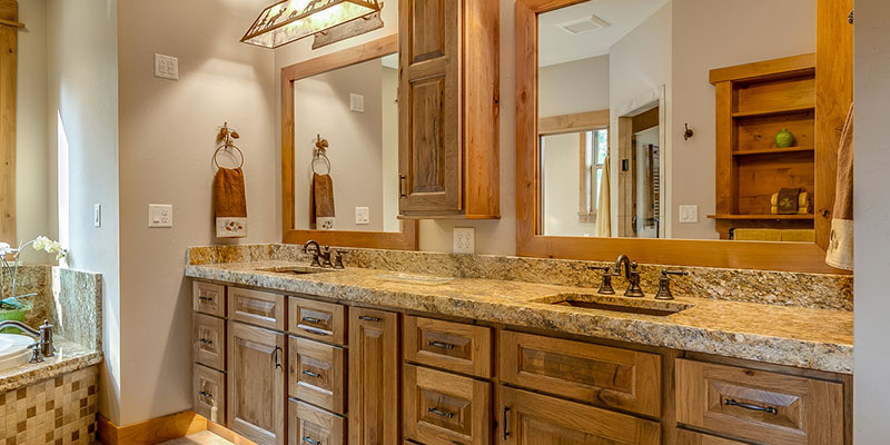 Custom Bathroom Cabinets Can Elevate Your Space and Provide Enhanced Functionality